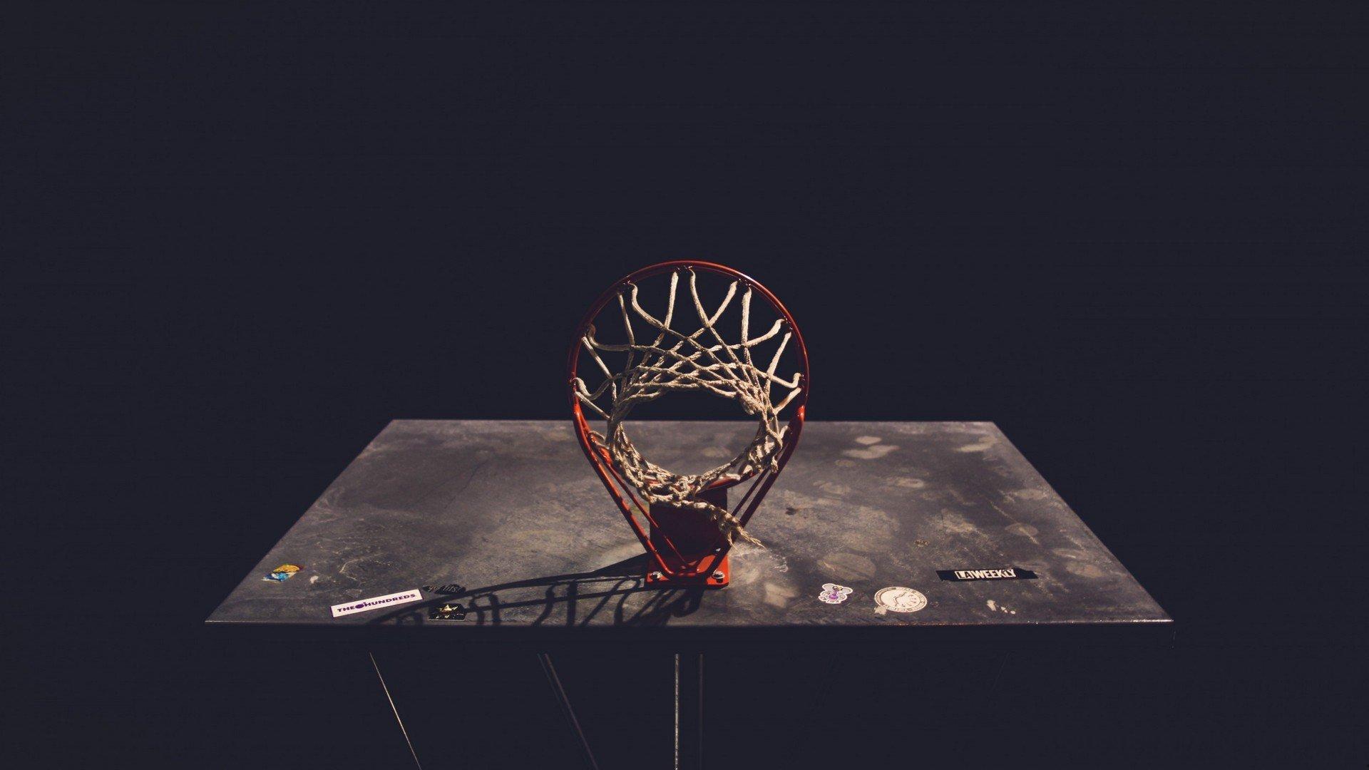 内马尔辩称青春期延迟是场外风波根源,专家质疑其说辞合理性